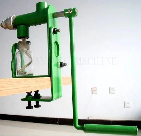 Home Use Small Manual Oil Press Machine LY-1